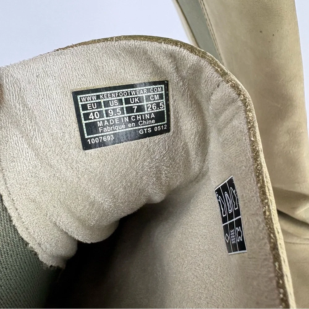 Keen Akita Leather Mid Calf Slouchy Wedge Pull On Boots in Light Green